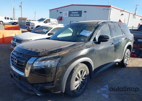 2022 Nissan Pathfinder S 4Wd z USA, uszkodzony, nr VIN 5N1DR3AC7NC235854